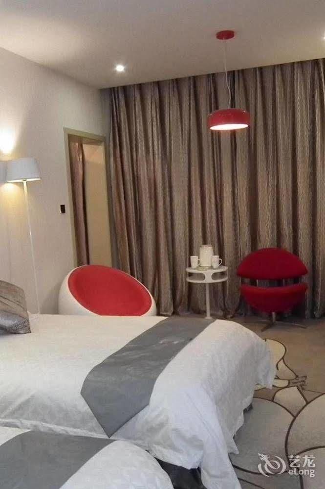 Victoria Hotel 洛阳 外观 照片
